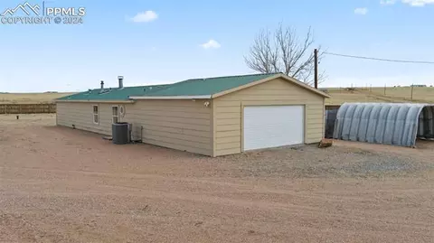 31190 Darroll Rd, Yoder, CO 80864 photo 4