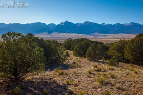 686 Piute Rd, Westcliffe, CO 81252