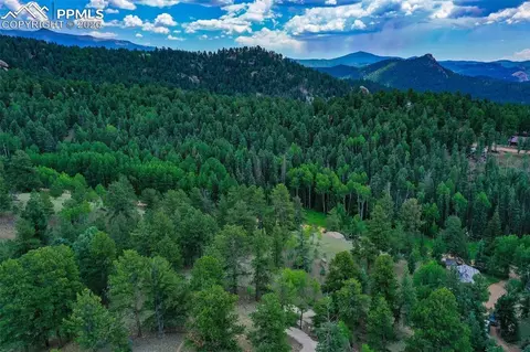 525 Spring Valley Ln, Florissant, CO 80816