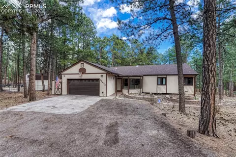 15435 Pleasant View Dr, Colorado Springs, CO 80921