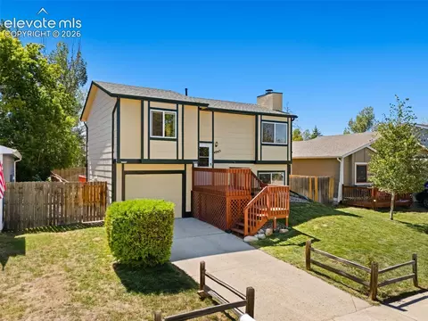 4045 Dolphin Cir, Colorado Springs, CO 80918