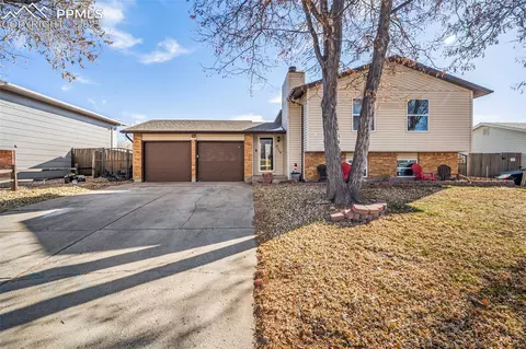 7115 Grand Valley Dr, Colorado Springs, CO 80911