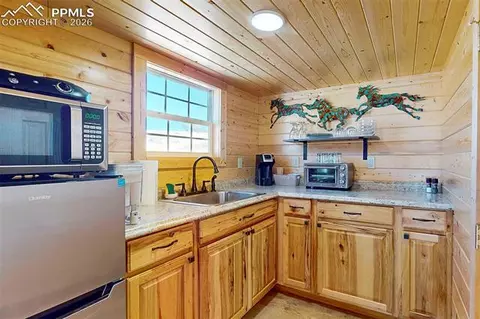 Kitchen - 10589 County Road 102, Guffey, CO 80820 photo 3 of 4