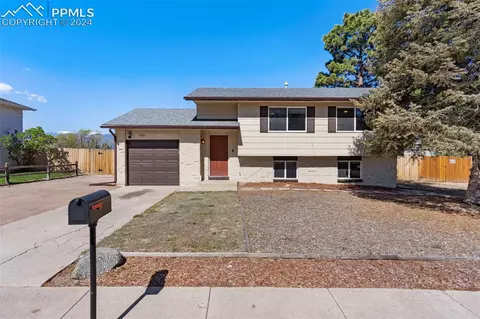 1390 Nokomis Dr, Colorado Springs, CO 80915