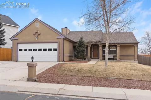 7925 Lindsey Dr, Colorado Springs, CO 80920