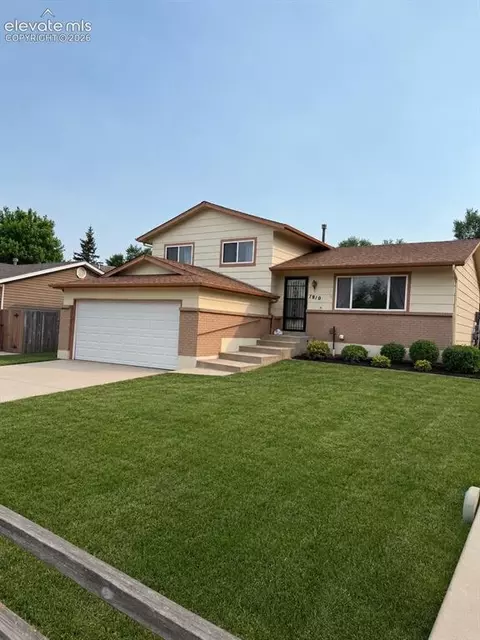 1810 Winnebago Rd, Colorado Springs, CO 80915