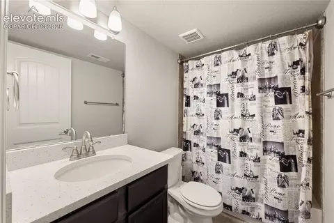 Bath - 9902 Emerald Vista Dr, Peyton, CO 80831 photo 4 of 4