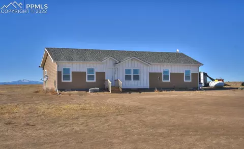 150 S Calhan Hwy, Yoder, CO 80864 photo 1