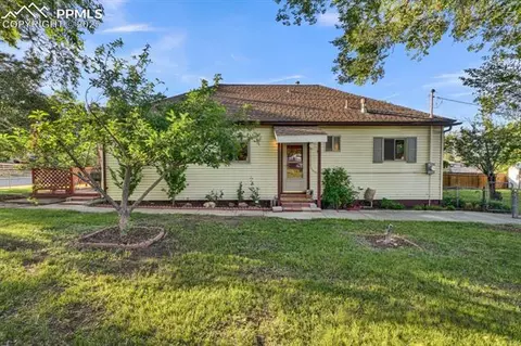 1339 Arch St, Colorado Springs, CO 80904