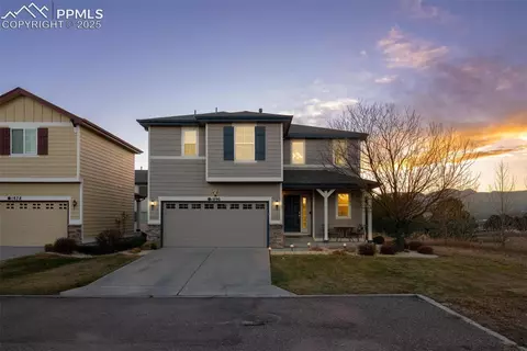 1890 Wildwood Pass Dr, Colorado Springs, CO 80921