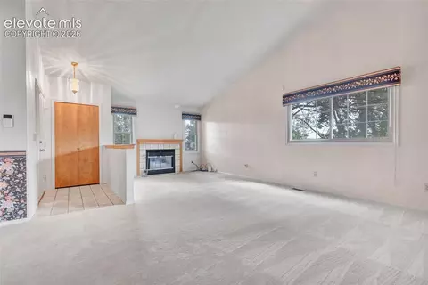 1405 Vondelpark Dr, Colorado Springs, CO 80907