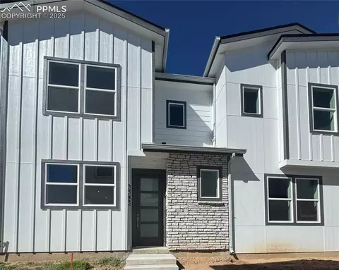 3353 Bivy Pt, Colorado Springs, CO 80907