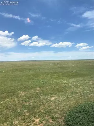 32950 Fossinger Rd, Yoder, CO 80864 photo 3