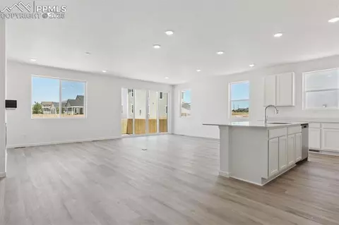 10047 Keynes Dr, Peyton, CO 80831 photo 9