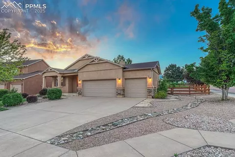 4980 Wing Walker Dr, Colorado Springs, CO 80911