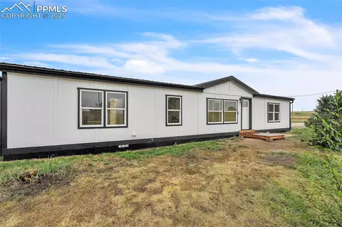 6185 Night Train Ln, Yoder, CO 80864 photo 2