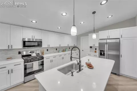 6185 Night Train Ln, Yoder, CO 80864 photo 9