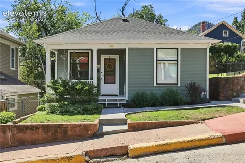 7 Waltham Ave, Manitou Springs, CO 80829