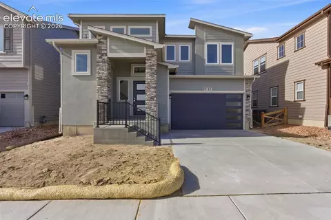 9727 Feathergrass Dr, Colorado Springs, CO 80927