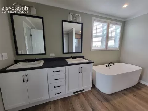 Bath - 9 Cr 2b Na Na, Rush, CO 80833 photo 3 of 4