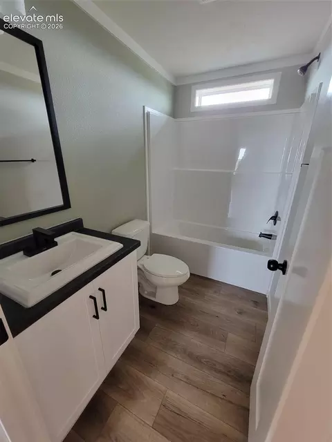 Bath - 9 Cr 2b Na Na, Rush, CO 80833 photo 1 of 4