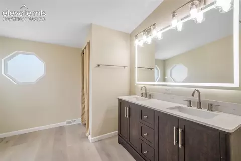 Bath - 6345 Southfork Dr, Peyton, CO 80831 photo 1 of 4