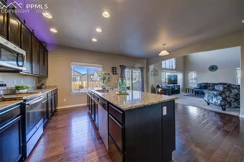 13712 Park Meadows Dr, Peyton, CO 80831 photo 11