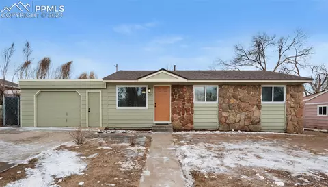 525 Inca Dr, Colorado Springs, CO 80911