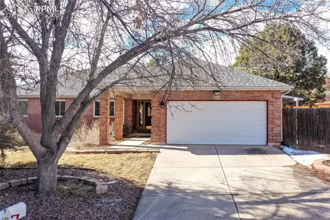 2520 Seright Ct, Colorado Springs, CO 80915