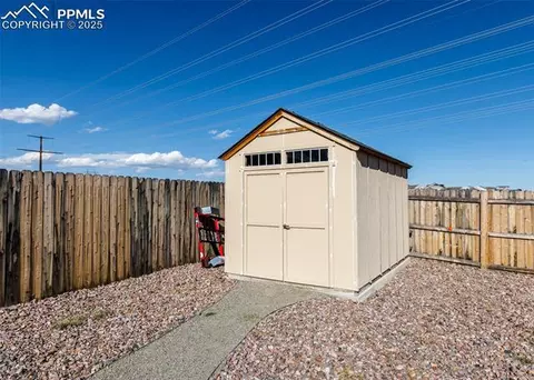 10235 Moorcroft Dr, Peyton, CO 80831 photo 41
