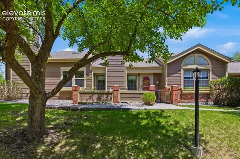 6522 Foxdale Cir, Colorado Springs, CO 80919