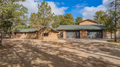 7470 Chirgiton Rd, Colorado Springs, CO 80908