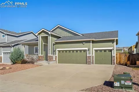 10926 Scenic Brush Dr, Peyton, CO 80831 photo 2