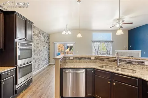 10926 Scenic Brush Dr, Peyton, CO 80831 photo 6