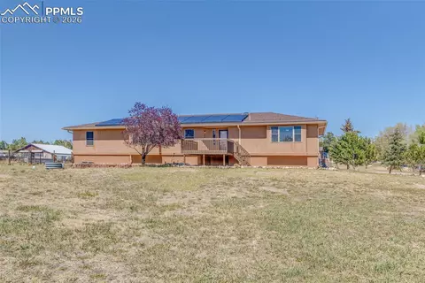 7501 Tudor Rd, Colorado Springs, CO 80919