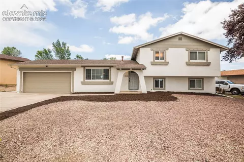 1535 Tahlequah Dr, Colorado Springs, CO 80915