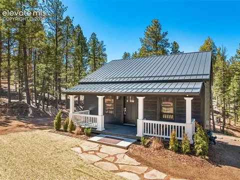 240 Insmont Ln, Florissant, CO 80816