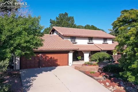 125 Sunbird Cliffs Ln, Colorado Springs, CO 80919