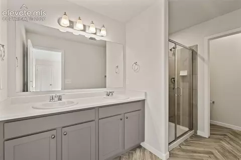Bath - 13654 Nederland Dr, Peyton, CO 80831 photo 1 of 3