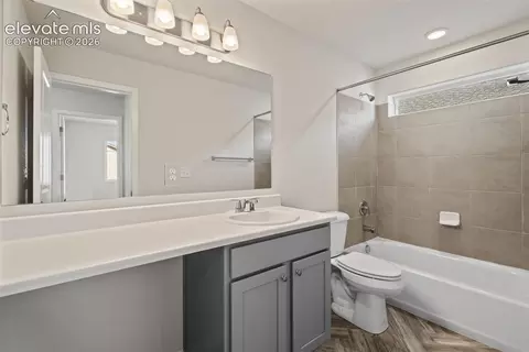 Bath - 13654 Nederland Dr, Peyton, CO 80831 photo 3 of 3