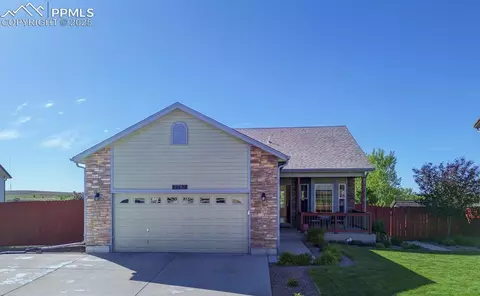 7782 Dutch Loop, Colorado Springs, CO 80925