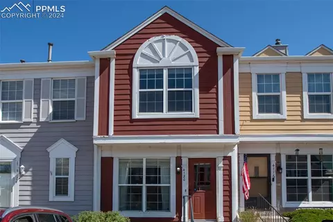 4120 Charleston Dr, Colorado Springs, CO 80916