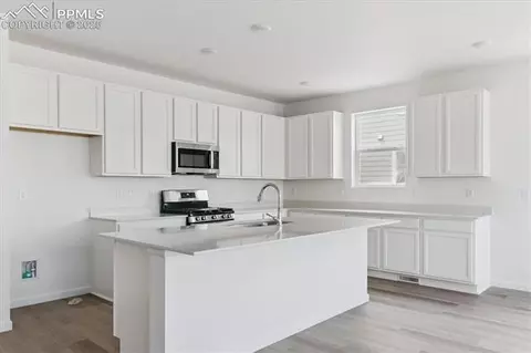 10151 Kingsbury Dr, Peyton, CO 80831 photo 10