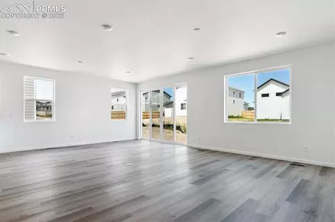 10151 Kingsbury Dr, Peyton, CO 80831 photo 8