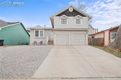 3475 Foxridge Dr, Colorado Springs, CO 80916