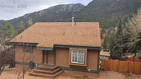 10725 Florence Ave, Green Mountain Falls, CO 80819