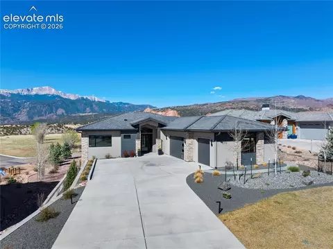 2772 Cathedral Park Vw, Colorado Springs, CO 80904