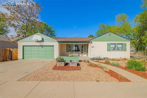 1535 Lexington Rd, Pueblo, CO 81001