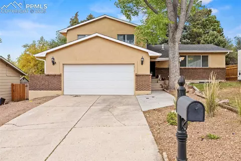 3230 Teardrop Cir, Colorado Springs, CO 80917