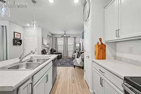 16433 Rustlers Range Pt, Monument, CO 80132 photo 11